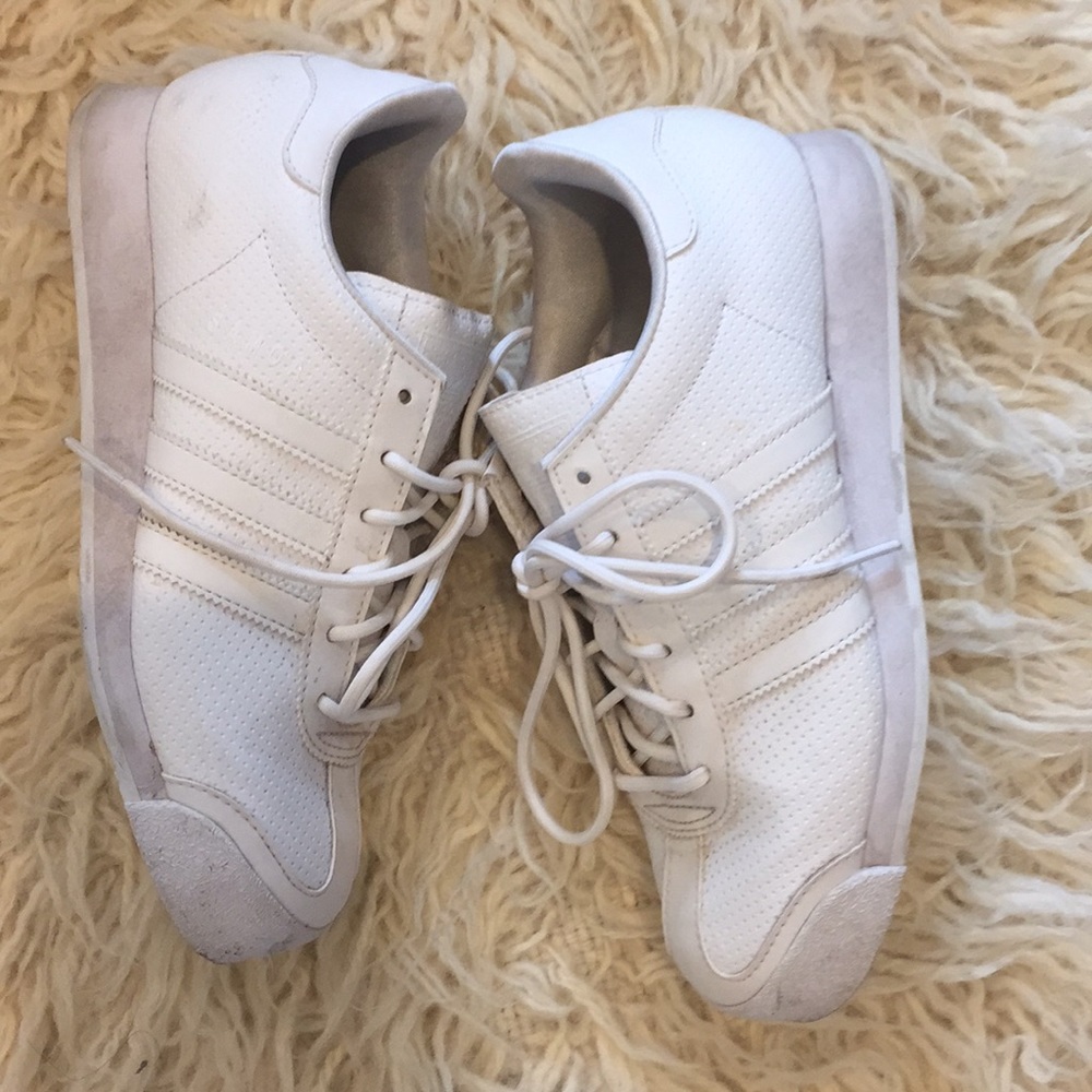 White Adidas, Samoa sneakers size 7 1/2